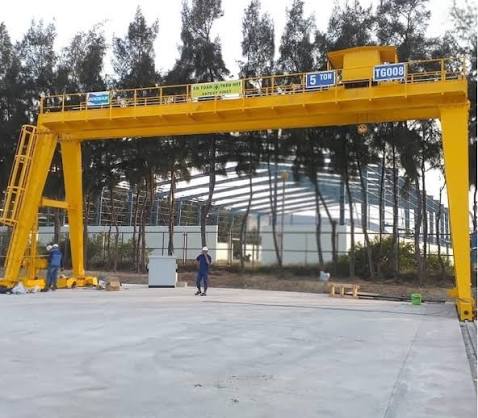 CỔNG TRỤC DẦM ĐÔI 5 TẤN - CẦU TRỤC VIỆT HÀN