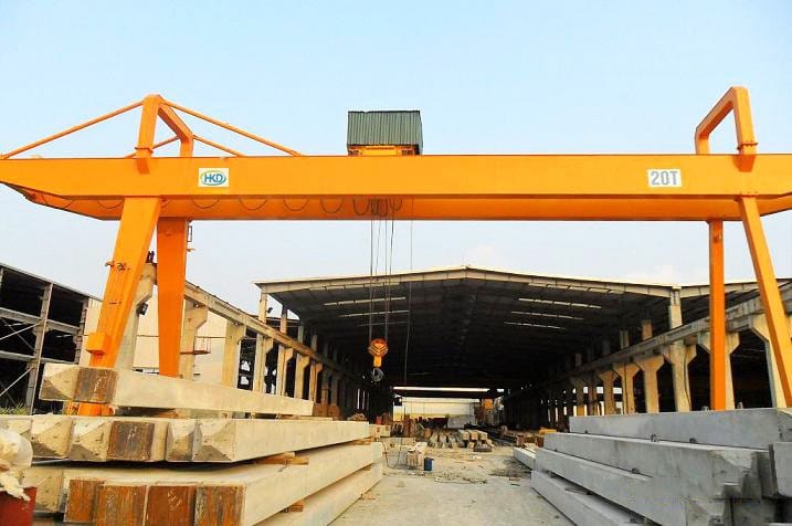Cẩu Trục Ngoài Trời – Bền Bỉ, Hiệu Quả, Báo Giá Tốt Nhất